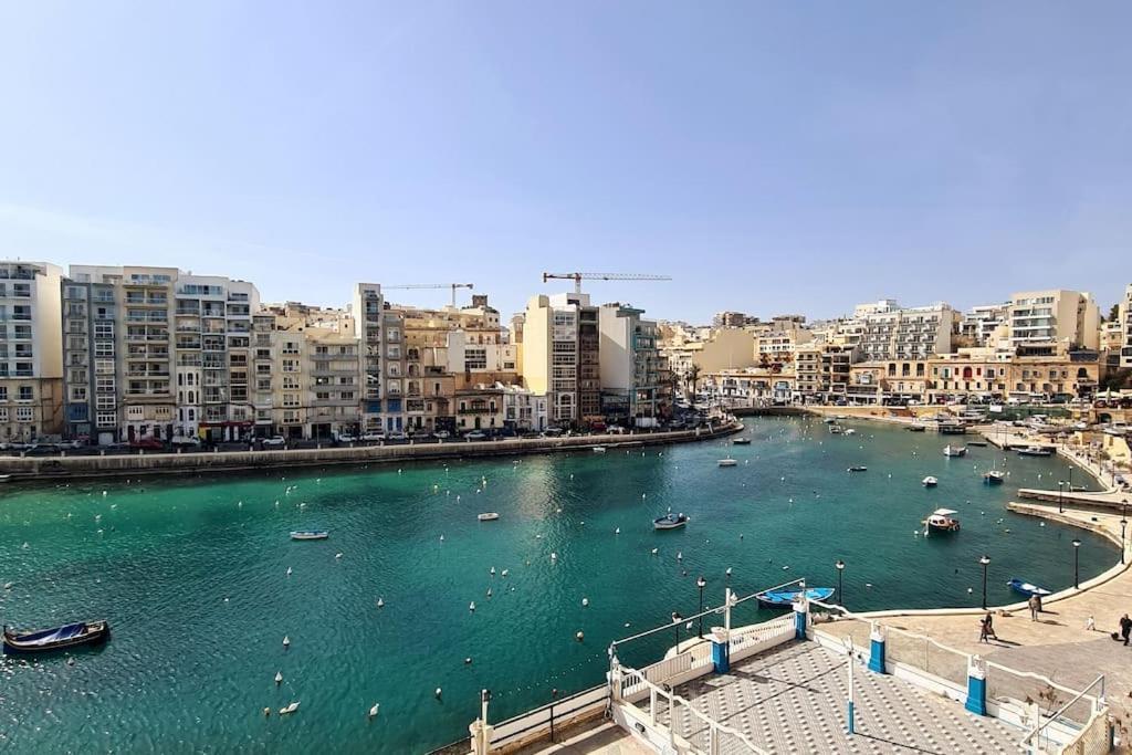 Seaview 2 Bedroom Ap. In Spinola