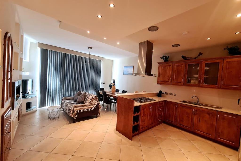 Appartement Seaview 2 Bedroom Ap. In Spinola